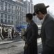 Мужчины в одежде 1930-х годов готовятся к столкновению на городской улице в сцене компьютерной игры на тему мафии.