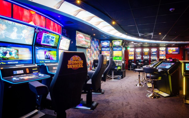 land based gambling genting group uk london playn go online slots software provider