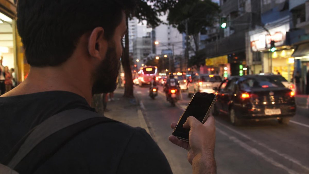 Brazil Betting Sites and Apps Go Offline as Ban Wind-Down Begins