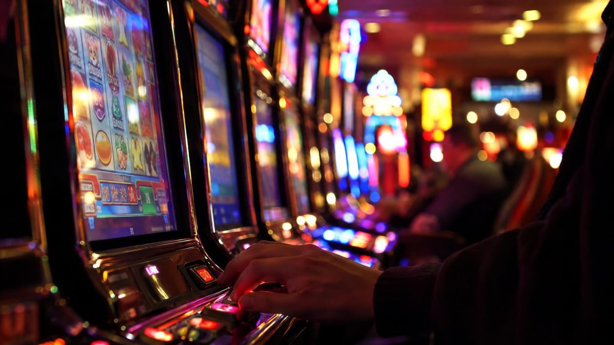 HMRC Sets Out 25% Machine Games Duty Plan for Higher-Stake Machines